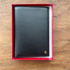 Must De Cartier Bifold Wallet Black Leather Like New Condition